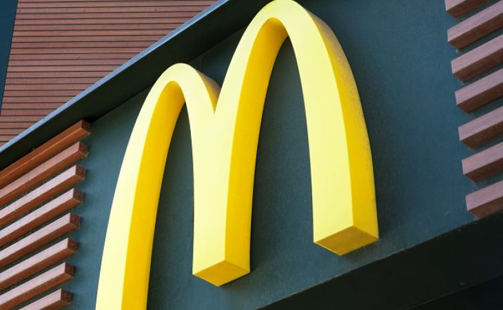 McDonald's временно закроет все свои рестораны в России